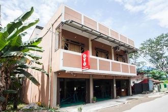 Luar Bangunan 4 OYO 453 Rumah Idaman Bunda