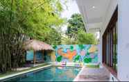 Swimming Pool 2 Ozora Tiying Tutul Hostel @Canggu