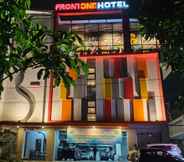 Exterior 2 Front One Hotel Tulungagung