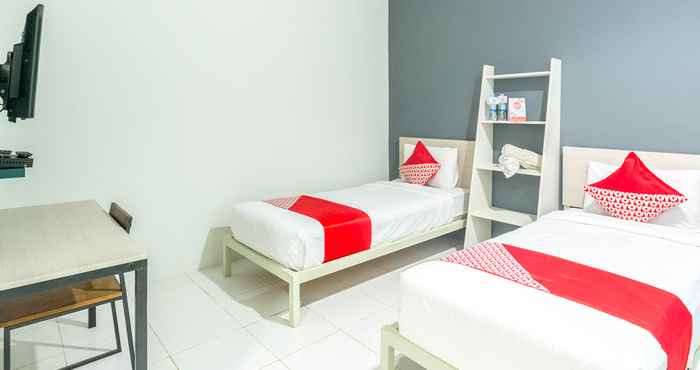 Bedroom De-lima Guest House & Resto