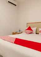 BEDROOM OYO 339 New Residence Mojopahit