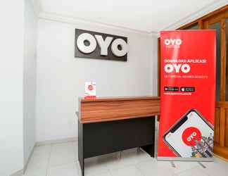 Sảnh chờ 2 OYO 747 Cipunegara Residence