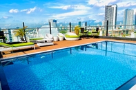 Hồ bơi Roliva Hotel & Apartment Danang