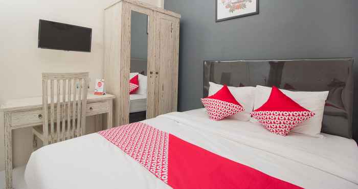 Kamar Tidur OYO 647 Irooms Homestay