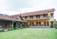 Exterior 2 OYO 405 Wisma Yosoputro