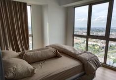 Bedroom 4 Chic Room at MTown Signature Serpong Across Summarecon Mall Serpong