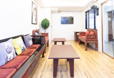 Lobi 4 Regal Residences