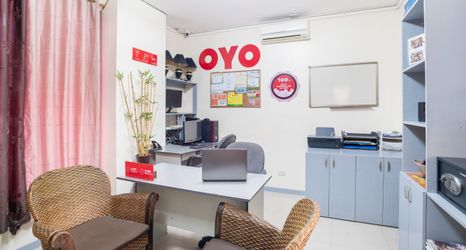 ロビー 2 Elyseah Condotel