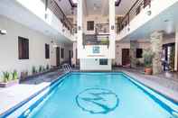 Swimming Pool Elyseah Condotel