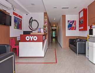 ล็อบบี้ 2 SUPER OYO 768 Fajar Baru Boutique Hotel