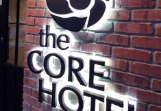 外観 2 The Core Hotel