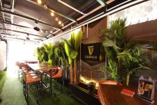 バー、カフェ、およびラウンジ The Core Hotel