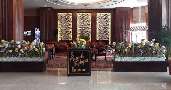 Lobby Apatel Apartment Mangga Dua Lt. 11