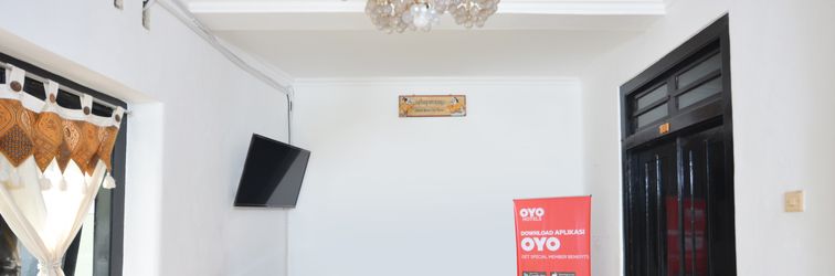 Lobby OYO 634 Elga Sastro Inn Syariah