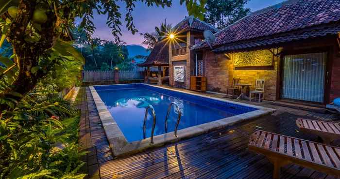 Swimming Pool The Amrta Borobudur