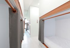 Bedroom 6 Sleep Sloth Hostel