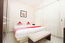 SUPER OYO 782 Menjangan Residence at Citraland 1, USD 17.66