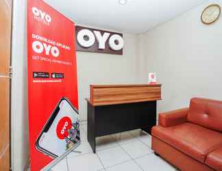 Lobby 2 OYO 748 Comfitel Tenggilis