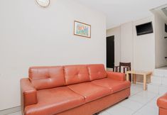 Lobby 7 OYO 748 Comfitel Tenggilis