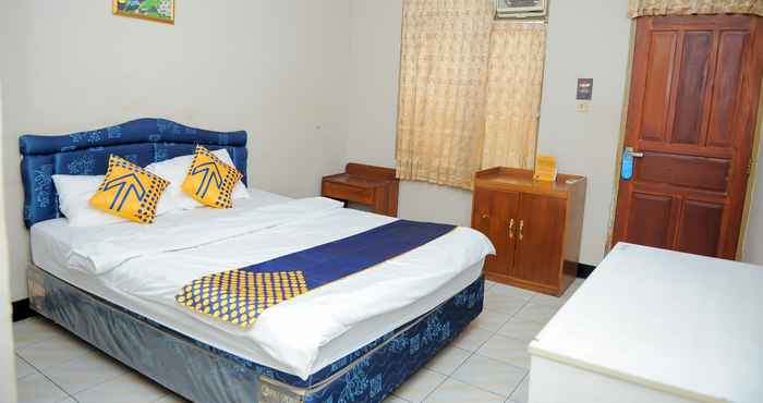 Kamar Tidur SPOT ON 2559 Hotel Handayani Syariah