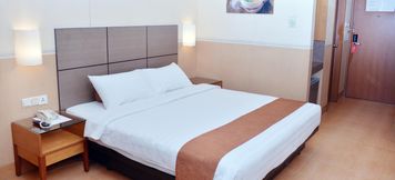 Bedroom 3 Hotel Astika - Mangga Besar		