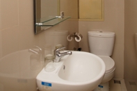 In-room Bathroom Residence T63