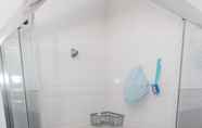 Toilet Kamar 7 Apatel Apartement Pesona Bahari Tower Jade 18 A