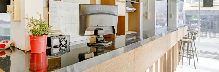 ロビー OYO 3884 Dixie Syariah Guest House