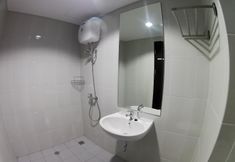 Toilet Kamar 6 Apatel Apartement Casadevarco BSD Tower Orchidea No. 16/16 Lantai 16 Dekat AEON Mall