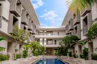 สระว่ายน้ำ The Rooms Apartment Bali by ARM Hospitality