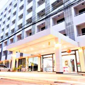 Exterior / Building 1 White House Bizotel, TOYOTA @ UNITED Thepharak Branch Hotels