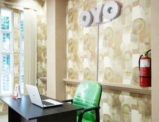 Lobby 2 OYO 716 Iciw Iciw Exclusive Homestay