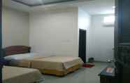 Kamar Tidur 3 Hotel Victory 2 