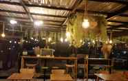 Bar, Cafe and Lounge 5 Bamboo Grove Chiangmai