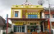 Bangunan 3 OYO 733 Mina Homestay