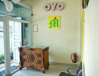 ล็อบบี้ 2 OYO 733 Mina Homestay