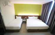 Bedroom 5 Pantai Regal Boutique Hotel