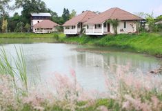 Exterior 2 Pirom Lake and Resort