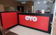 Lobby 5 SUPER OYO 811 Mars Kost Syariah