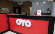 Lobi 4 SUPER OYO 811 Mars Kost Syariah