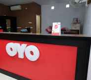 Lobby 4 SUPER OYO 811 Mars Kost Syariah