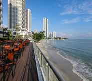 Quầy bar, cafe và phòng lounge 5 Hompton by the Beach Penang
