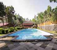 Swimming Pool 2 New Panjang Jiwo Syariah Resort