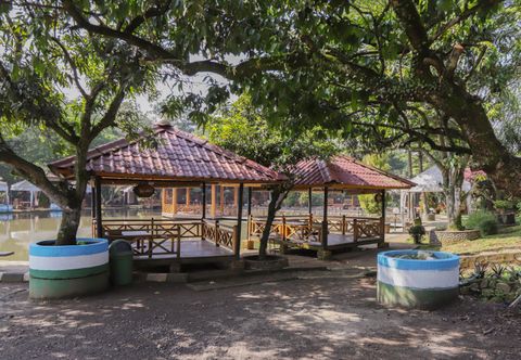 Bangunan New Panjang Jiwo Syariah Resort