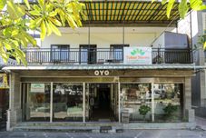 外観 OYO 734 Tuban Torres Accomodation