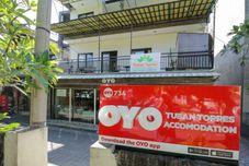 ロビー OYO 734 Tuban Torres Accomodation