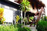 ภายนอกอาคาร Pondok Indah Bungalow Tetebatu