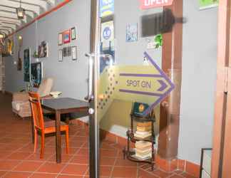 Lobi 2 SPOT ON 89707 River View Guest House