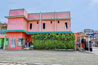 Bangunan SPOT ON 91376 Hotel Bintang Flores