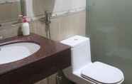 Toilet Kamar 7 Dempo Homestay